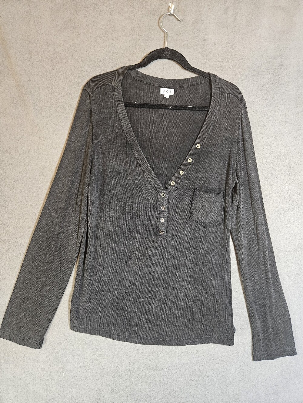 POL Womens Large Deep Henley Shirt Oversized Gray Boho Grunge Rib Long Sleeve